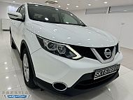 Nissan Qashqai 1.2 DIG-T CVT Revcam 2015 White Rear Entertainment 